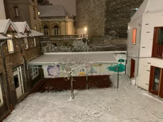 Notre école sous la neige 