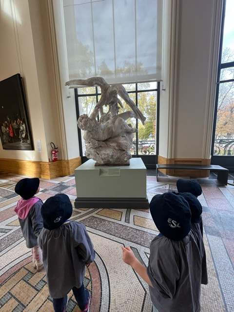 Visite au Petit Palais pour les moyennes section