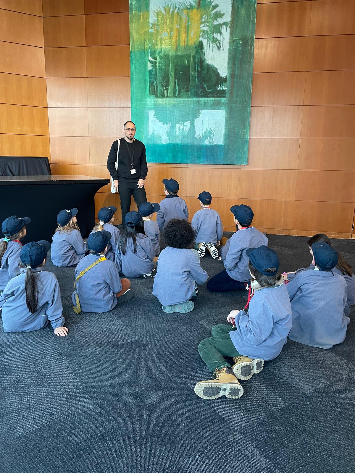 Sortie des CE2 à la collection d’art de la Société Générale